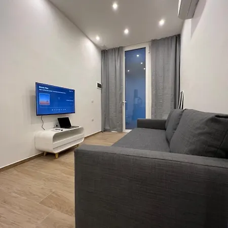 Πανσιόν Citywise Vittorio - Independent Near Station Μπάρι